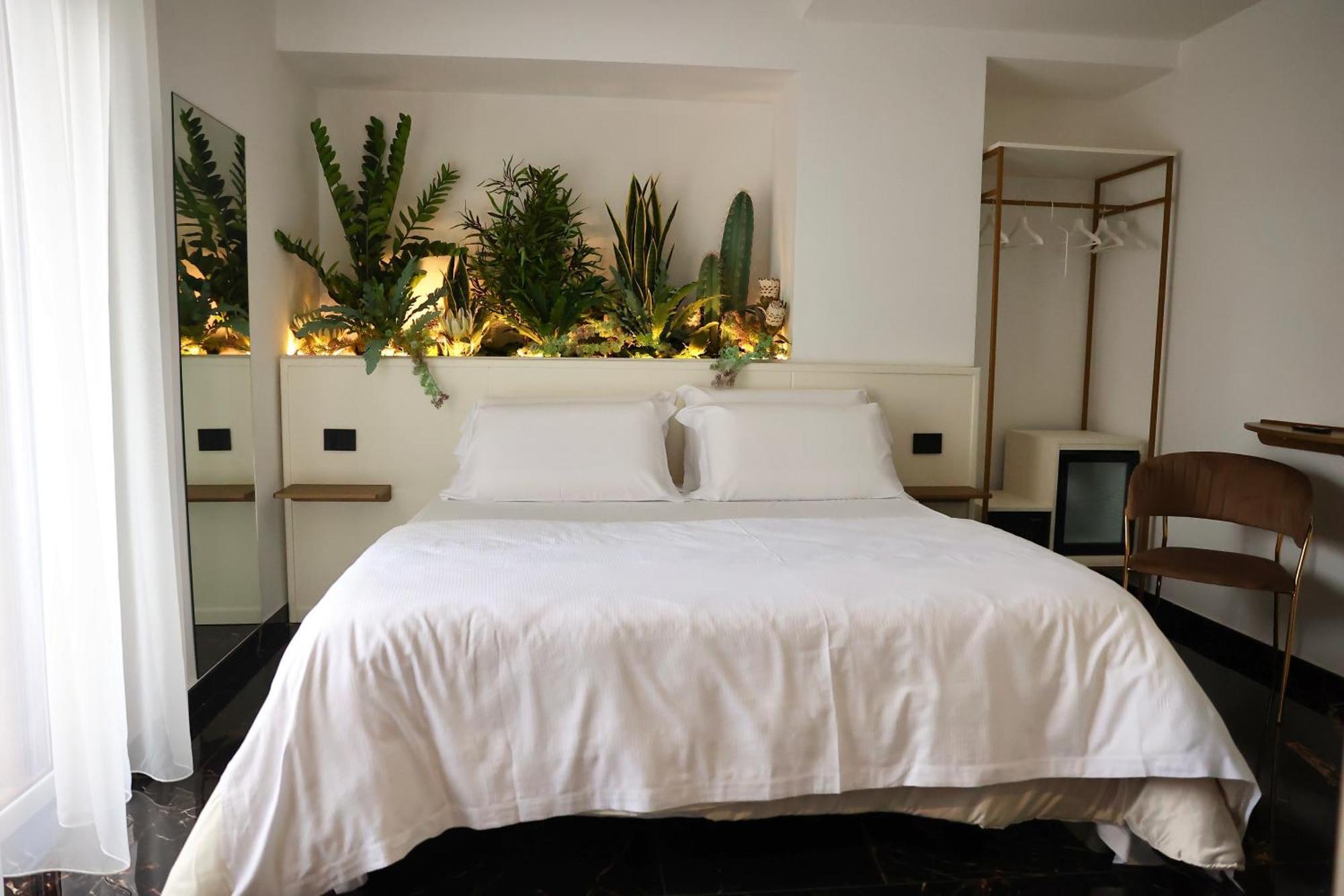 Hotel Max Aversa Eksteriør bilde
