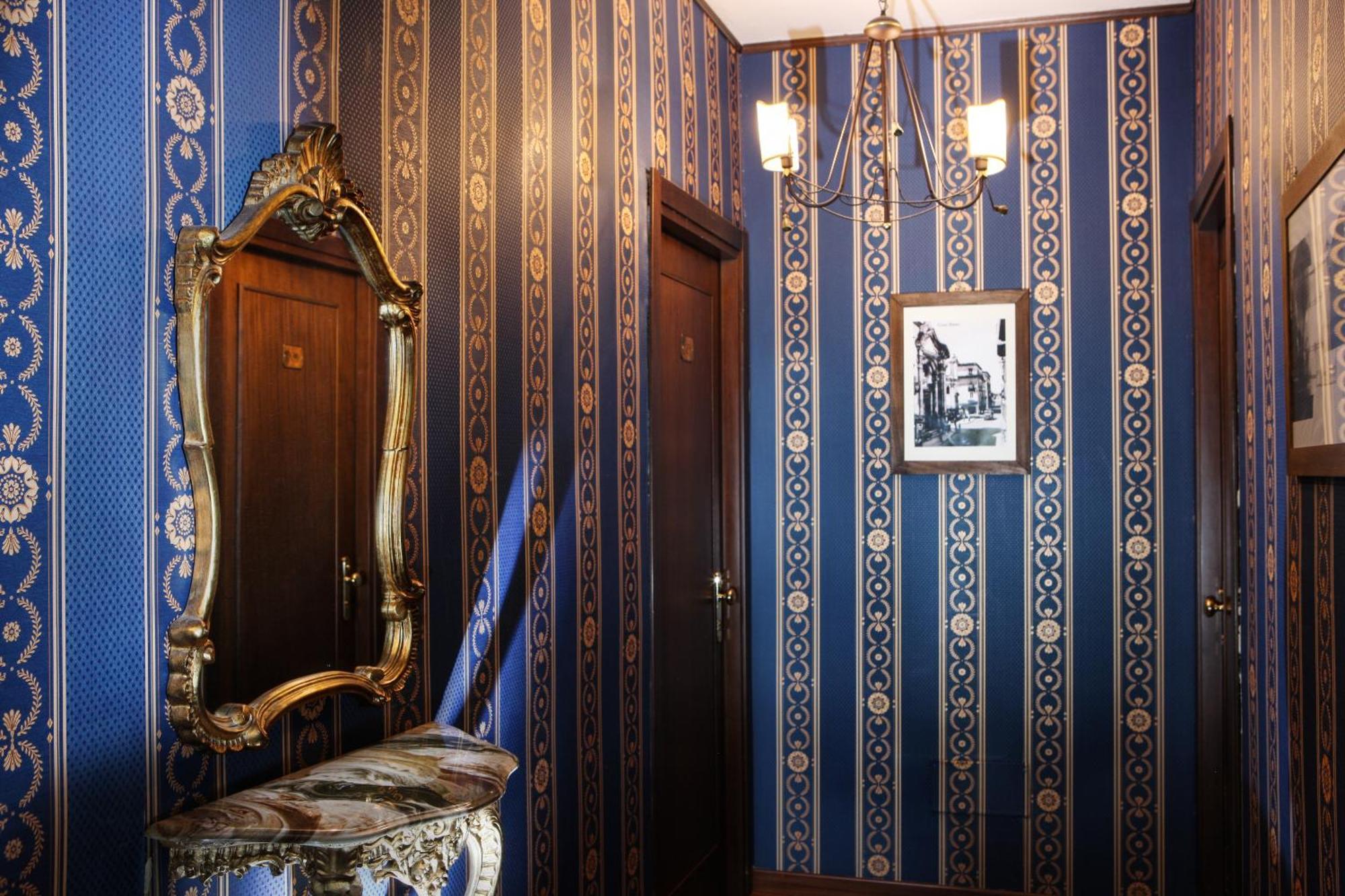 Hotel Max Aversa Eksteriør bilde